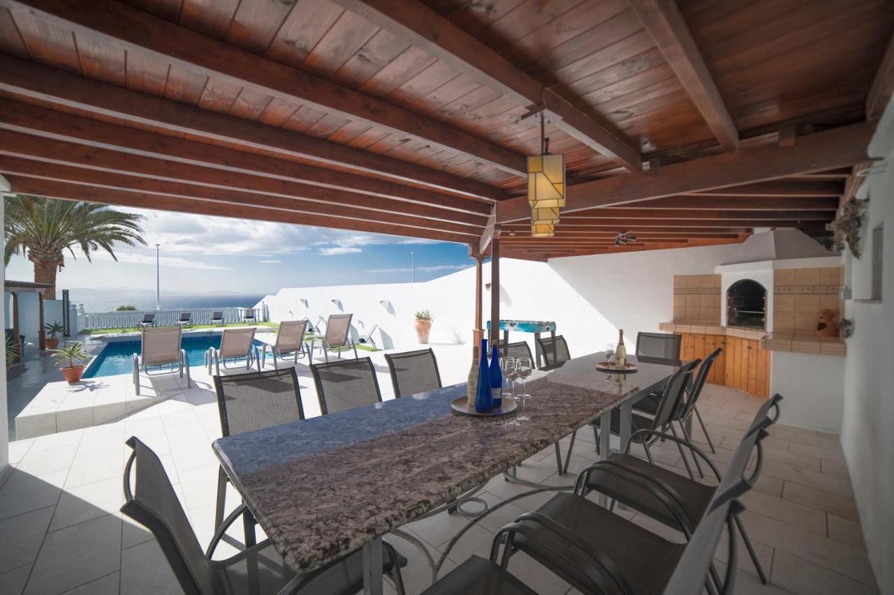 Stunning Sea View Villa With 6 Bedrooms & Heated Pool - Villa Renaissance Playa Blanca  Exterior foto