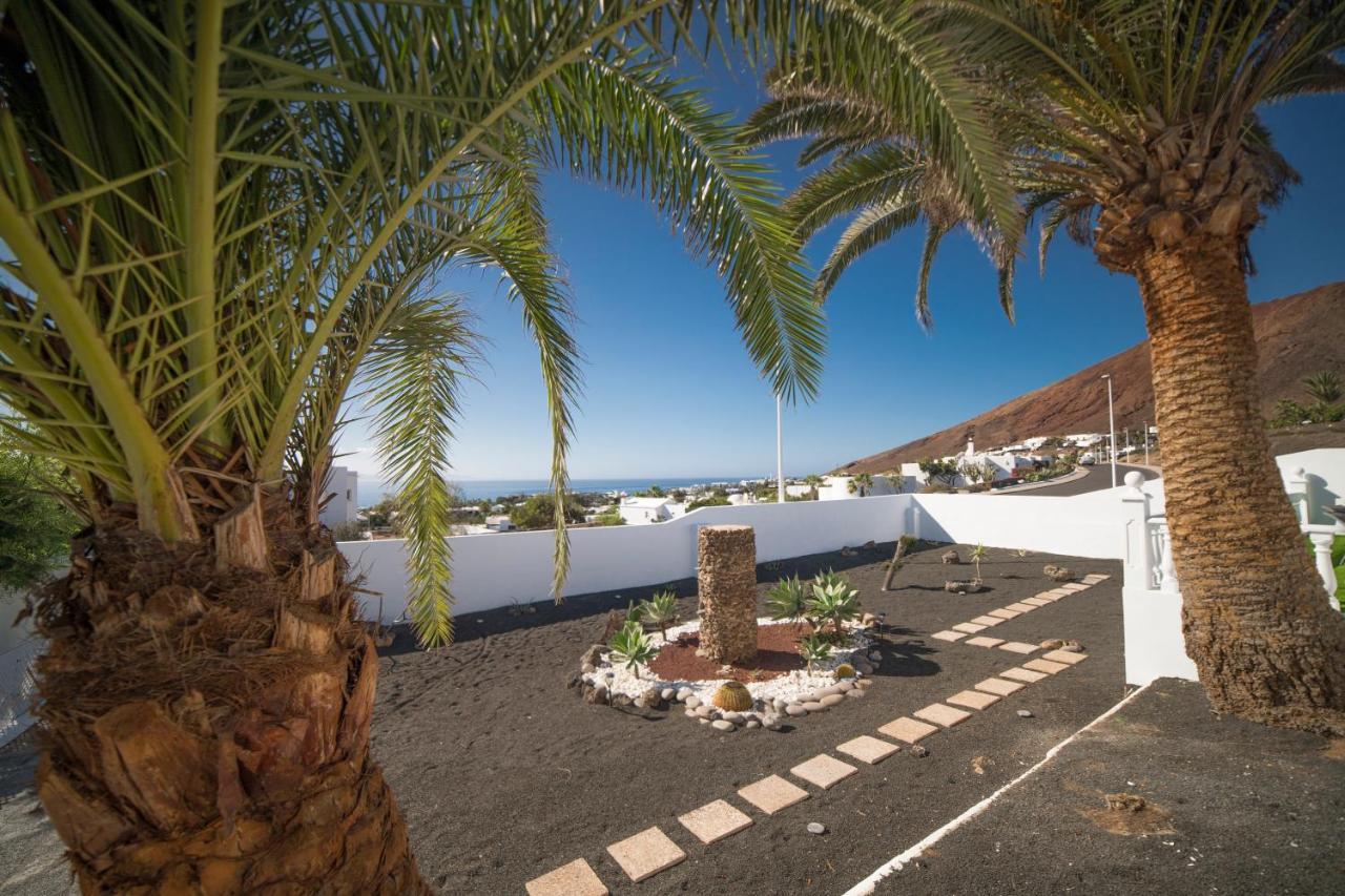 Stunning Sea View Villa With 6 Bedrooms & Heated Pool - Villa Renaissance Playa Blanca  Exterior foto