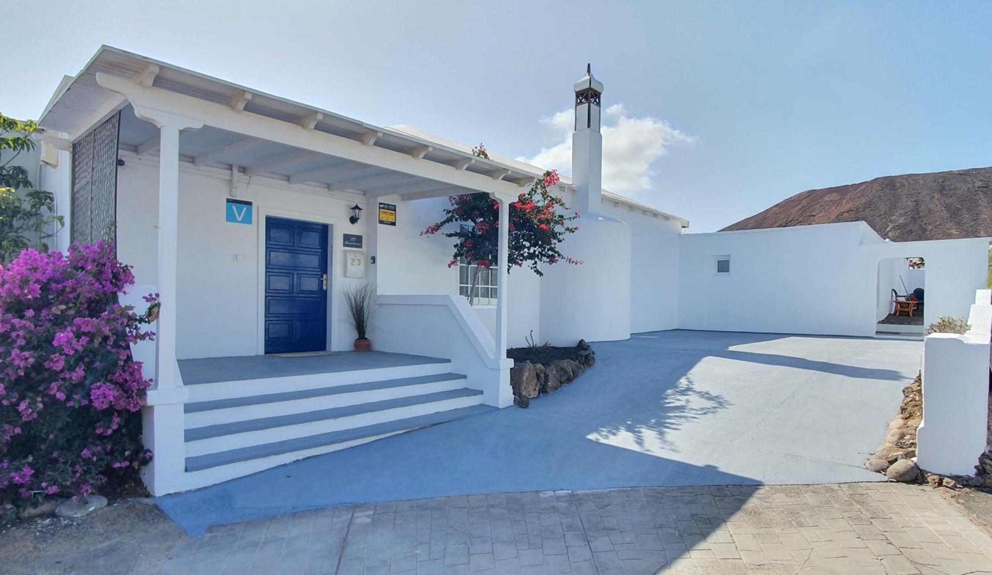 Stunning Sea View Villa With 6 Bedrooms & Heated Pool - Villa Renaissance Playa Blanca  Exterior foto