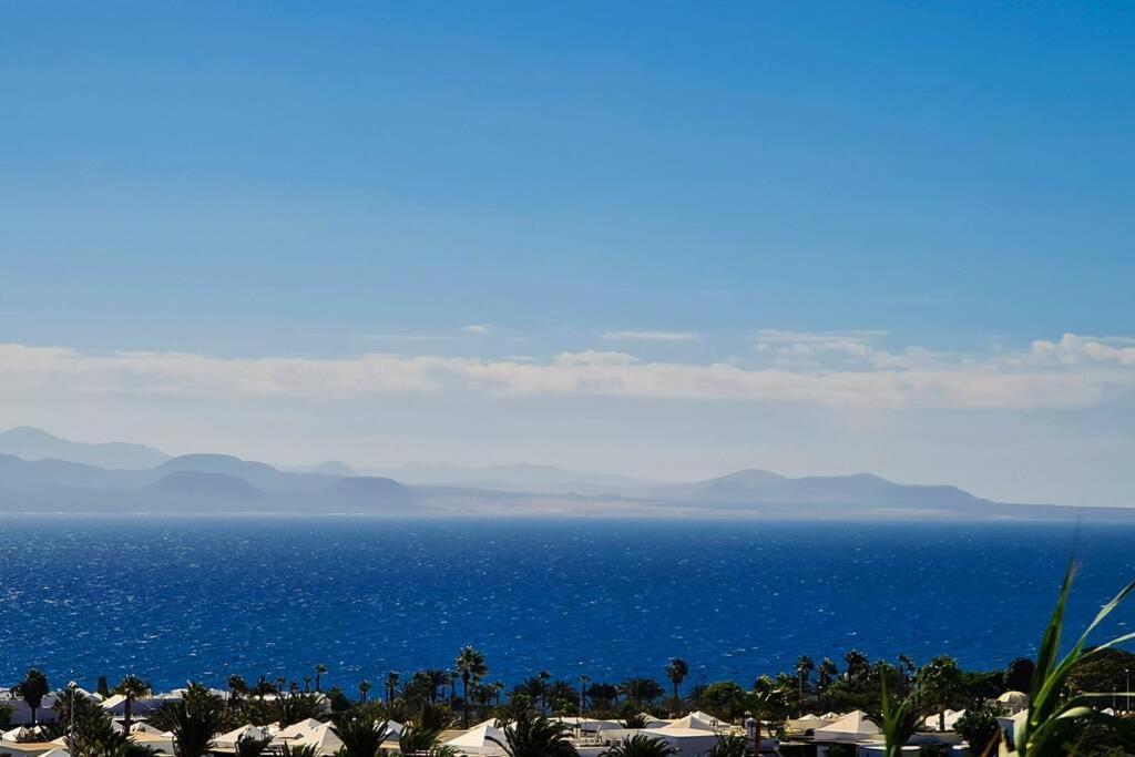 Stunning Sea View Villa With 6 Bedrooms & Heated Pool - Villa Renaissance Playa Blanca  Quarto foto